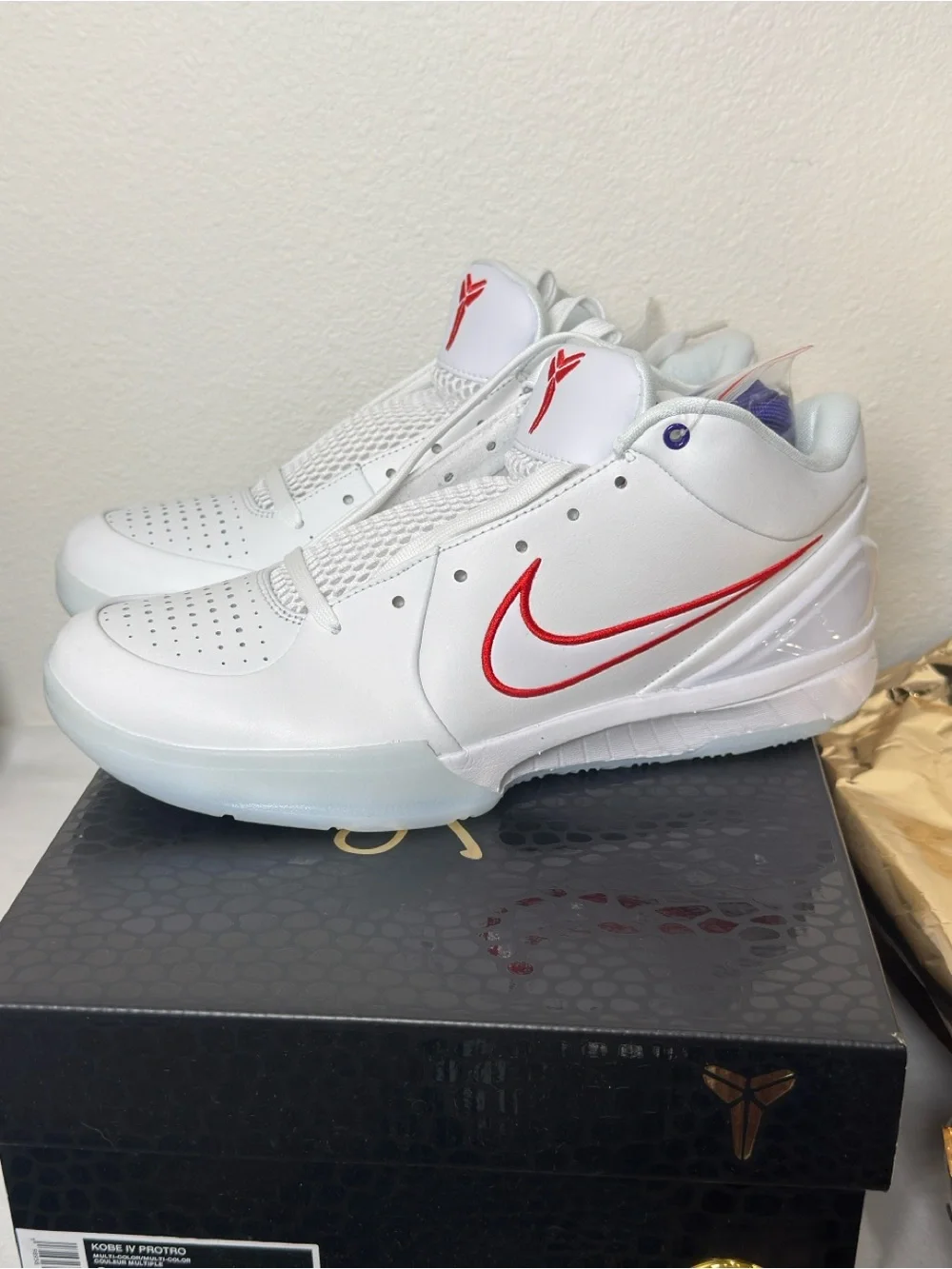 Toronto Raptors Nike Kobe 4 Protro “Draft Day Pack” - Mens Size 9 Opened in Box
